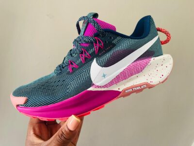 All-Terrain Cushion Trail Running Sneakers – Teal / Navy / Pink