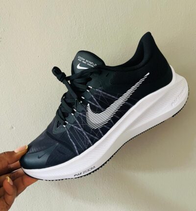 Performance Cushion Road Running Sneakers – Black / White