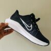 Performance Cushion Road Running Sneakers – Black / White